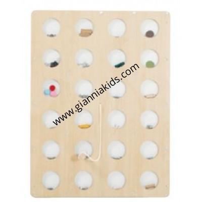 Magnetic experimental wall panel