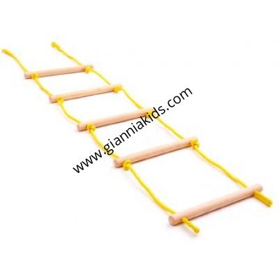 Five grid wooden ladder