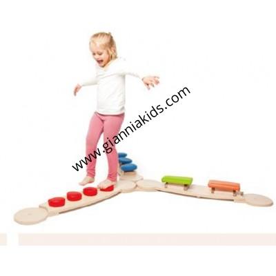 Balance beam climbing
