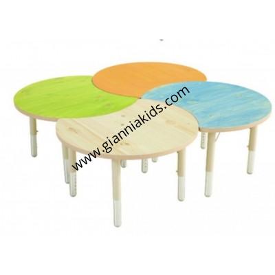 Moon shaped table