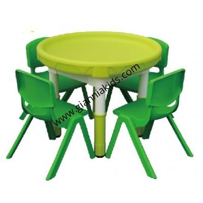 Sand water table