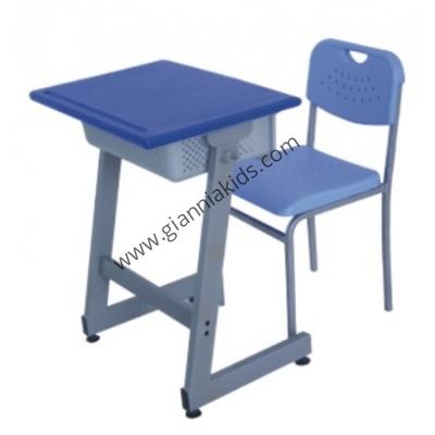 Primary and secondary school students’ desks