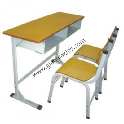 Primary and secondary school students’ desks