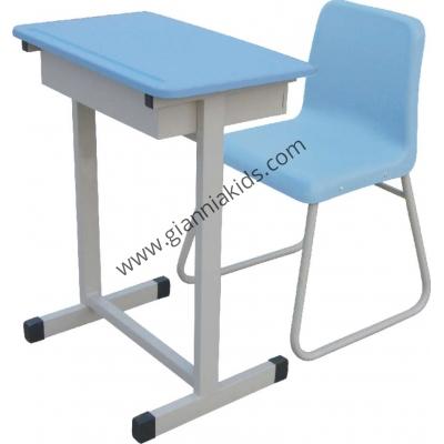 Primary and secondary school students’ desks