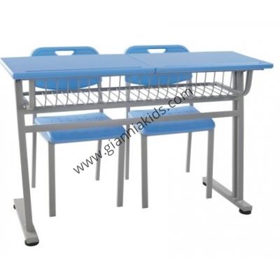 Primary and secondary school students’ desks