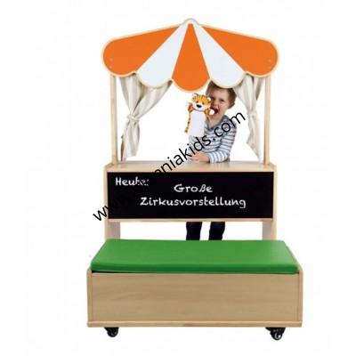 Puppet table
