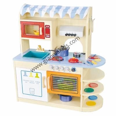 Multi functional kitchen group