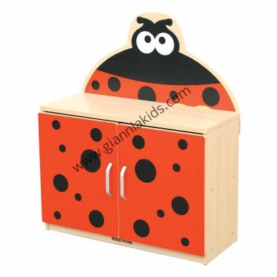Door cabinet ladybug